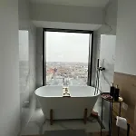 Apartment Sky Tower L 19 Pietro L Wanna Z Widokiem Na *