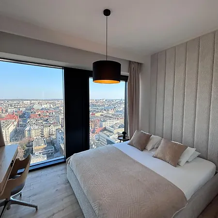 Апартаменти Sky Tower L 19 Pietro L Wanna Z Widokiem Na *