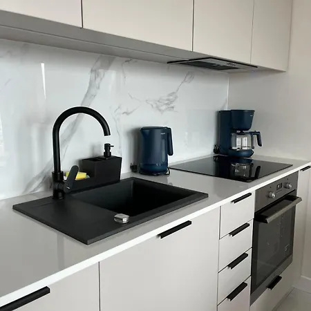 Appartamento Sky Tower L 19 Pietro L Wanna Z Widokiem Na
