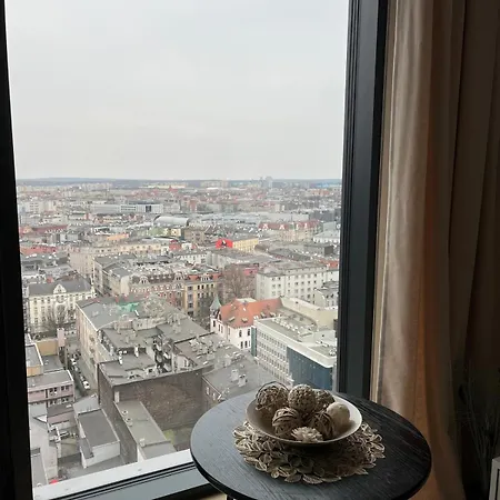 Sky Tower L 19 Piętro L Wanna Z Widokiem Na * Katowice