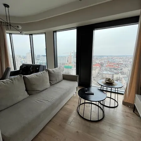 Sky Tower L 19 Pietro L Wanna Z Widokiem Na *
