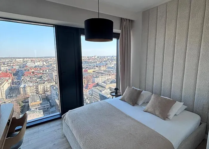 Sky Tower L 19 Piętro L Wanna Z Widokiem Na Apartament Katowice