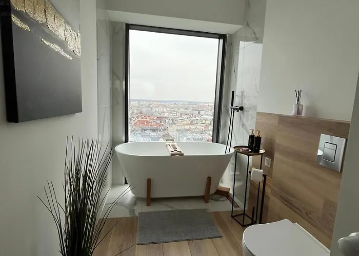 Sky Tower L 19 Piętro L Wanna Z Widokiem Na *