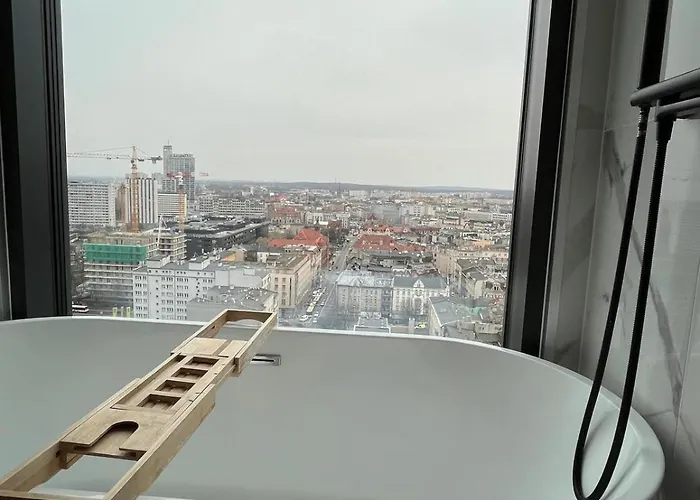 Sky Tower L 19 Pietro L Wanna Z Widokiem Na