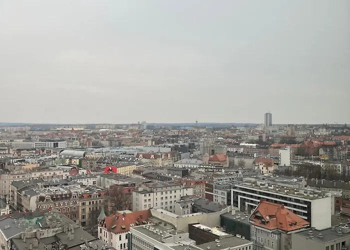 Apartment Sky Tower L 19 Pietro L Wanna Z Widokiem Na Kattowitz