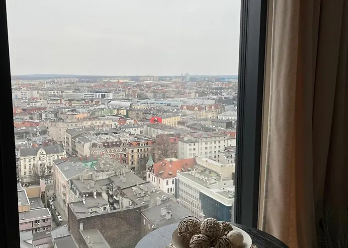 Sky Tower L 19 Piętro L Wanna Z Widokiem Na * Katowice