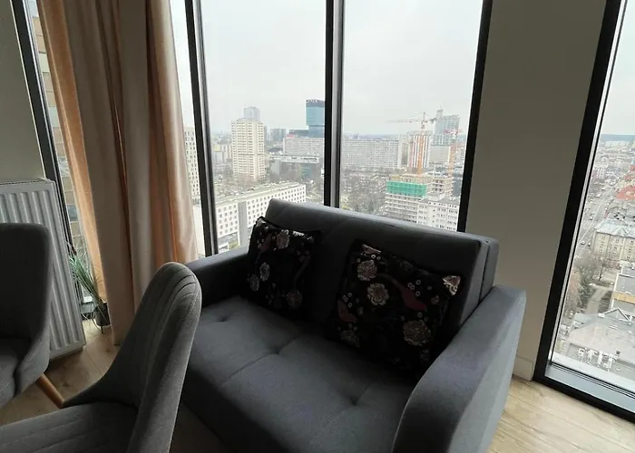 Sky Tower L 19 Piętro L Wanna Z Widokiem Na Apartament Katowice